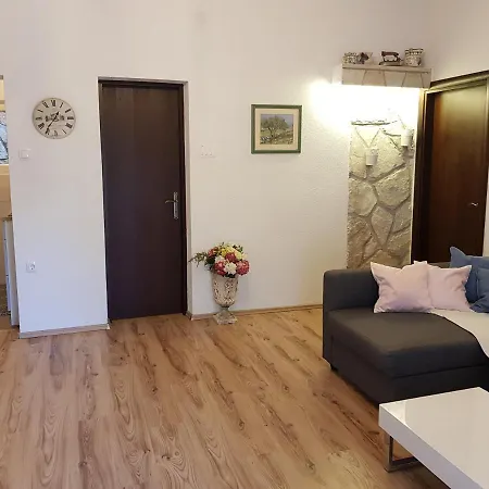 Apartmán Elena *