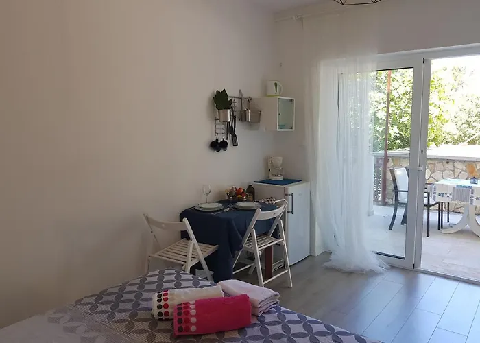 Apartamento Elena Malinska